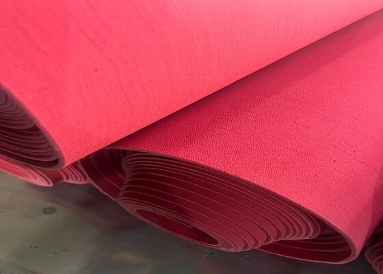Bolt Fixed Natural Rubber Wear Liner with 80 Shore A Hardness and Liquid-Phase Processing for Mining Wear Protection