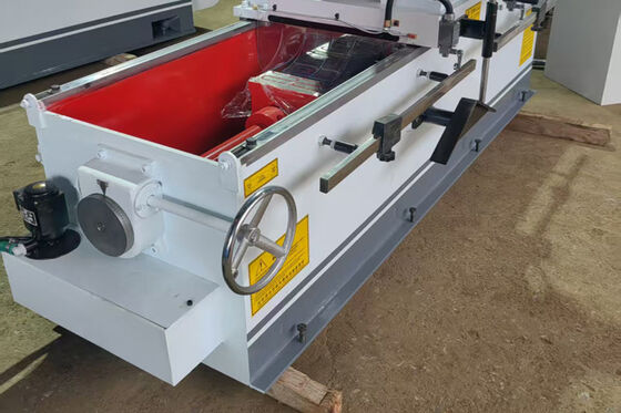 Machine voor het slijpen van het mes met hoge precisie