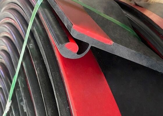 Plint van polyurethaan voor mijnbouwtransportband Stofafdichting Hoge slijtvastheid