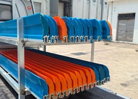 Primaire PU-transportbandreiniger voor het hanteren van bulkmateriaal. Slijtvast ontwerp