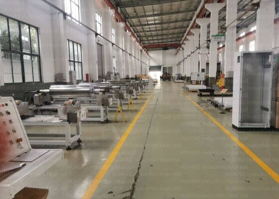 Lineaire druk max. 1000 kN/m Ultra-precieze kalanderrol 0,003 tot 0,005 mm Lineaire snelheid max. 50 mmin