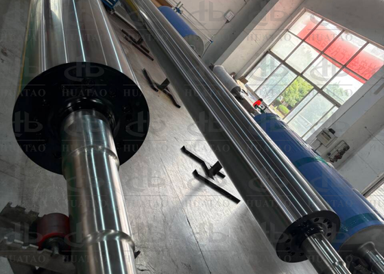 Bopp Bopet Film Balance G2.5 Koelrol Q345B Stromingssysteem Lange levensduur Kanalen tussen binnen- en buitenbuis gescheiden met gelaste leidende spiralen